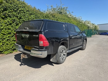 Used Toyota Hilux 2018 for sale - 78438885: Photo