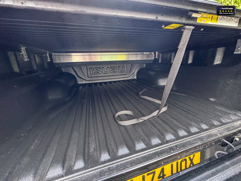 Used Isuzu D-Max 2024 for sale - 77041784: Photo 9