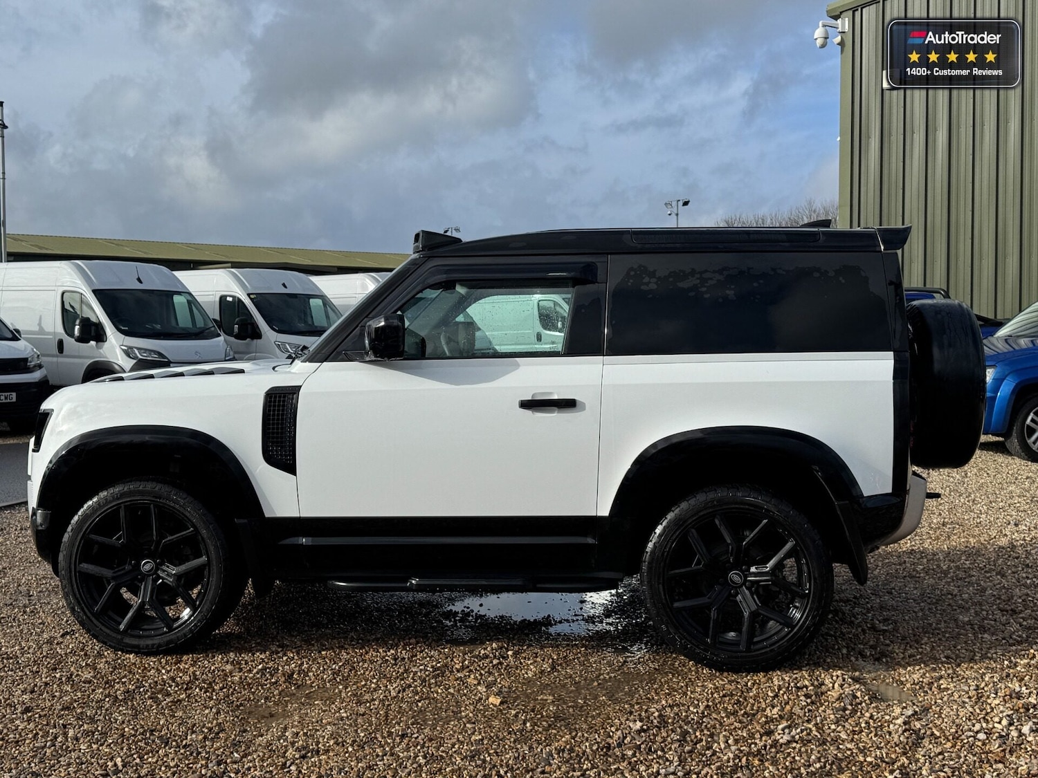 Used Land Rover Defender 2022 for sale - 77363354: Photo 11