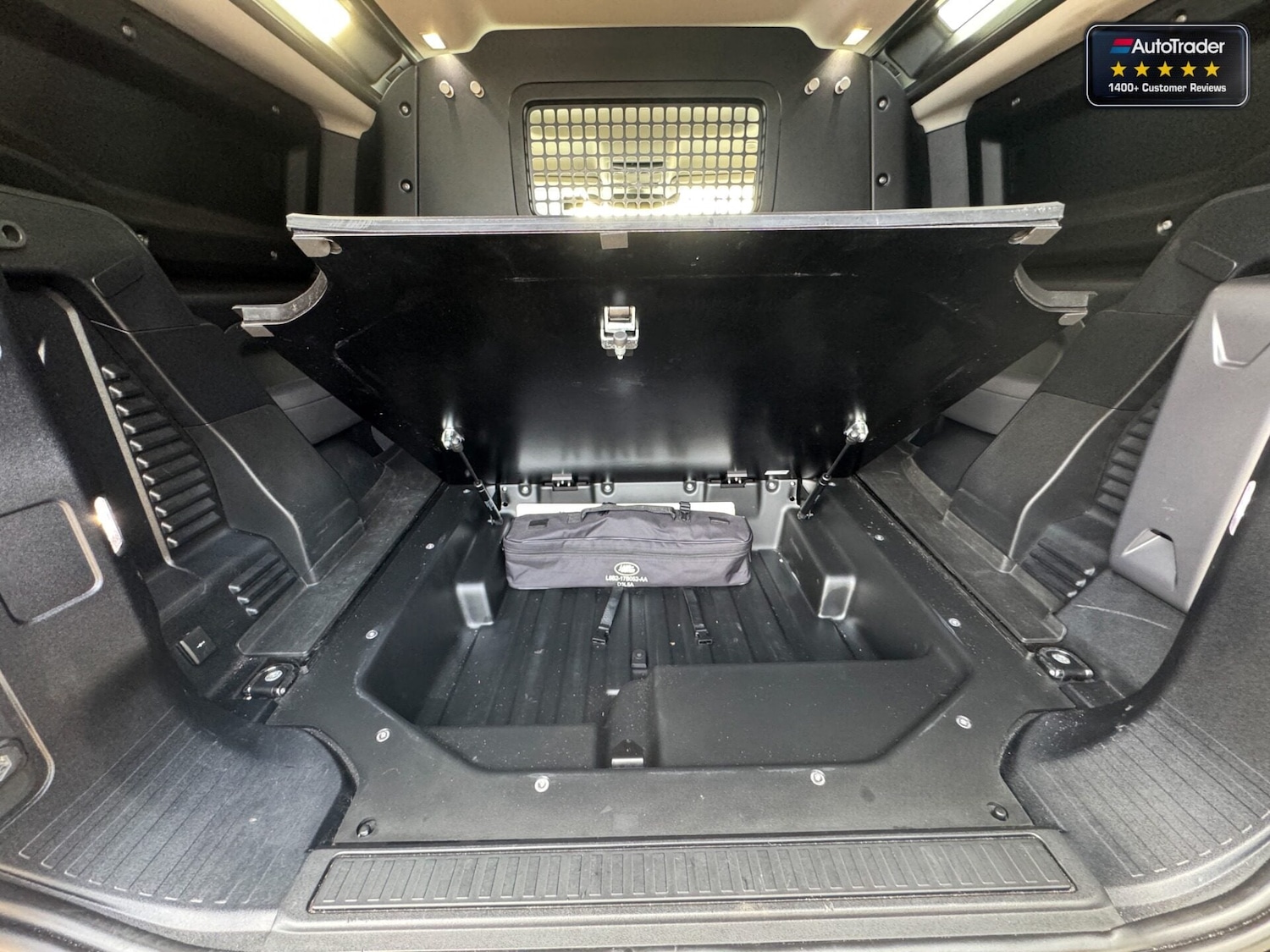 Used Land Rover Defender 2022 for sale - 77363354: Photo 14