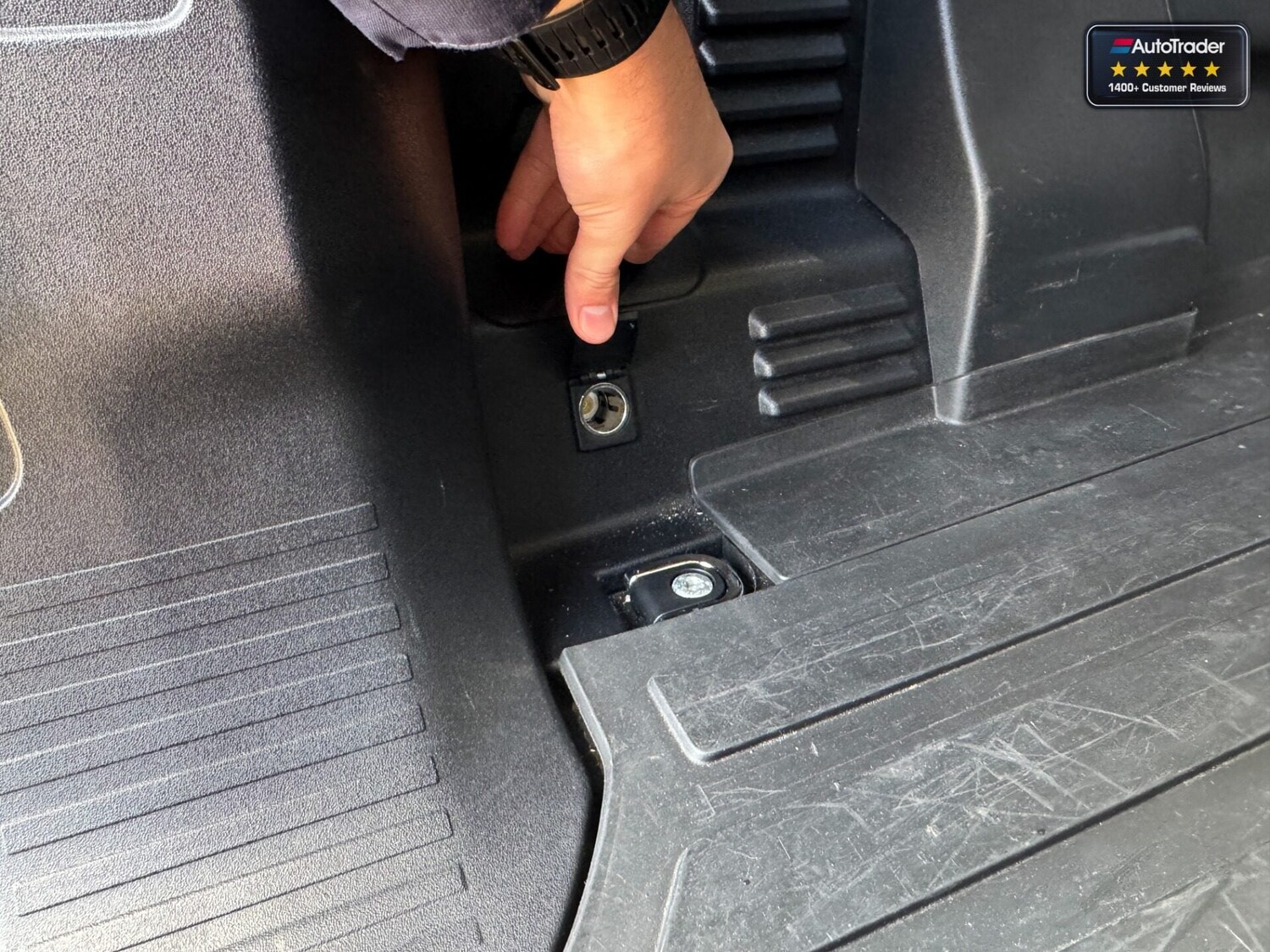 Used Land Rover Defender 2022 for sale - 77363354: Photo 15