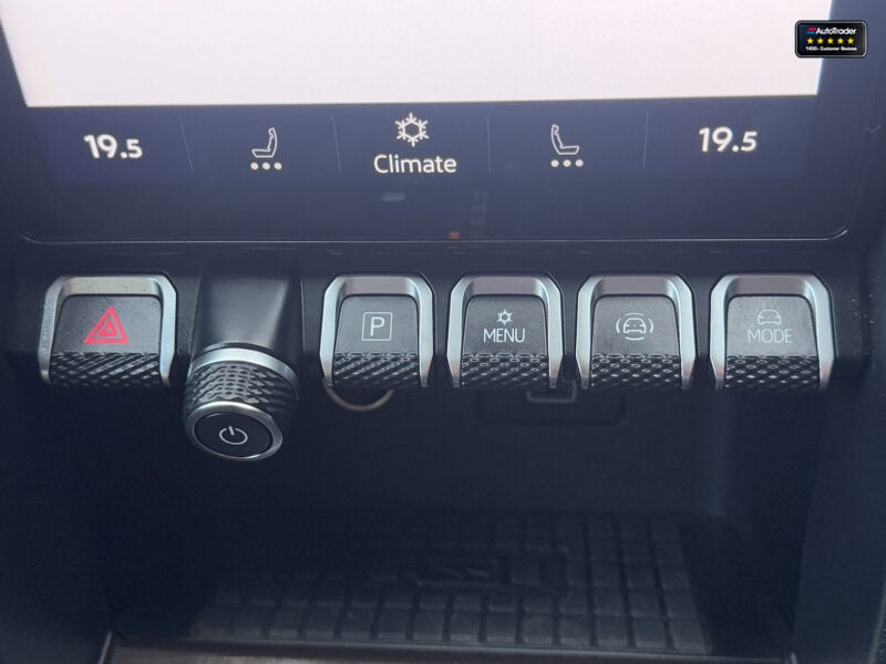 Used Volkswagen Amarok 2023 for sale - 77041832: Photo 45