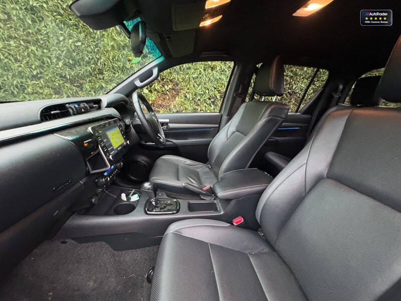 Used Toyota Hilux 2023 for sale - 77037253: Photo 12