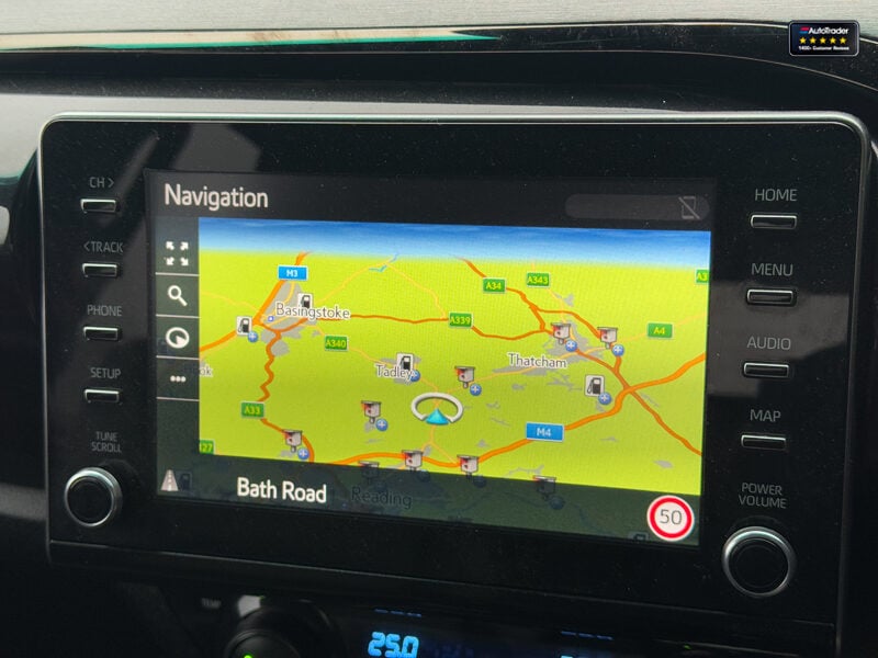 Used Toyota Hilux 2023 for sale - 77037253: Photo 30