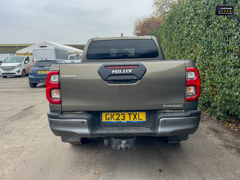Used Toyota Hilux 2023 for sale - 77037253: Photo 7