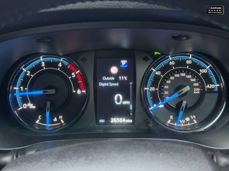 Used Toyota Hilux 2022 for sale - 77041735: Photo 25