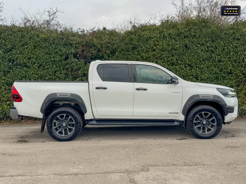 Used Toyota Hilux 2022 for sale - 77041735: Photo 5