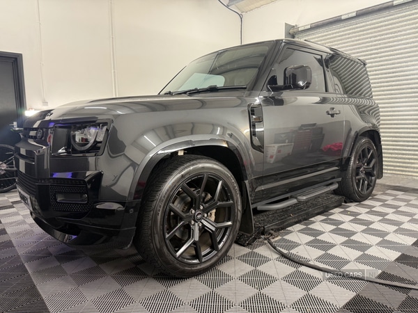 Used Land Rover Defender 2024 for sale - 76381409: Photo 3