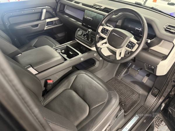 Used Land Rover Defender 2024 for sale - 76381409: Photo 5