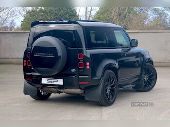 Used Land Rover Defender 2021 for sale - 77705909: Photo