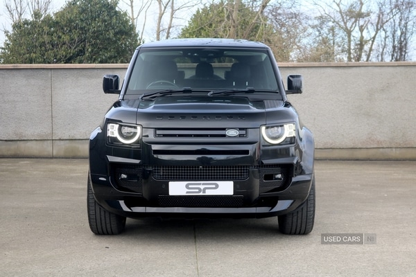 Used Land Rover Defender 2021 for sale - 77705909: Photo 3