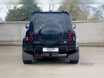 Used Land Rover Defender 2021 for sale - 77705909: Photo