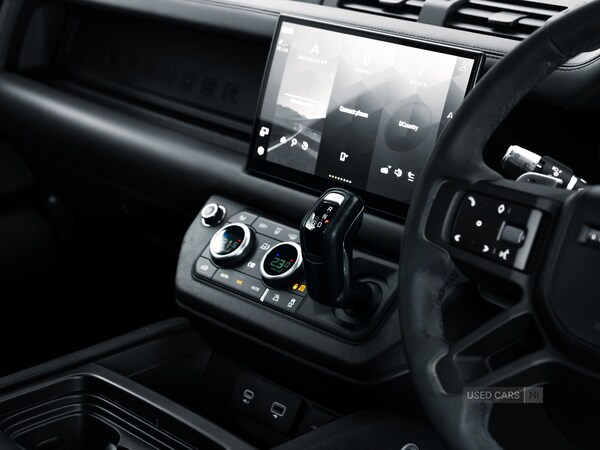 Used Land Rover Defender 2021 for sale - 76167942: Photo 29