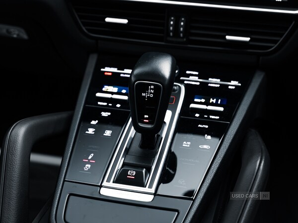 Used Porsche Cayenne 2020 for sale - 76667648: Photo 28