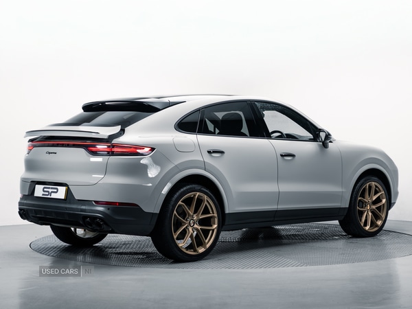 Used Porsche Cayenne 2020 for sale - 76667648: Photo 8