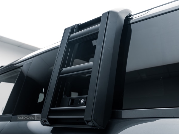 Used Land Rover Defender 2022 for sale - 77854533: Photo 17