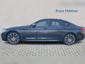 Used BMW 5 Series 2019 for sale - 77577350: Photo