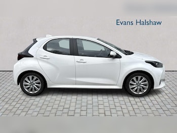 Used Toyota Yaris 2022 for sale - 76373634: Photo