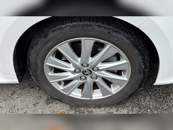 Used Toyota Yaris 2022 for sale - 76373634: Photo