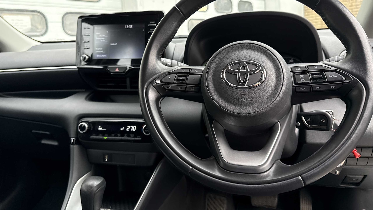 Used Toyota Yaris 2022 for sale - 76373634: Photo 5