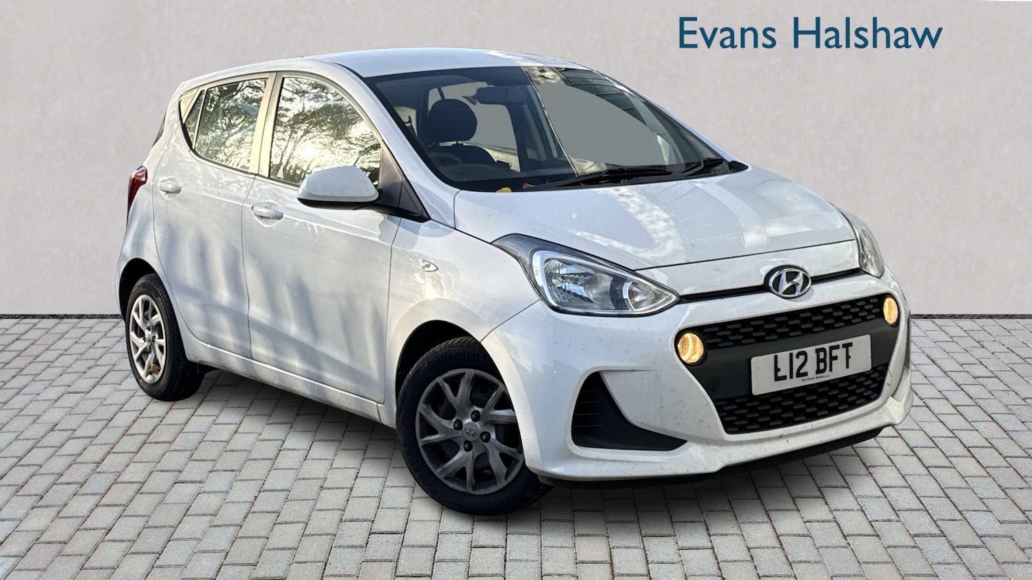 Used Hyundai i10 2018 for sale - 76401455: Photo 1