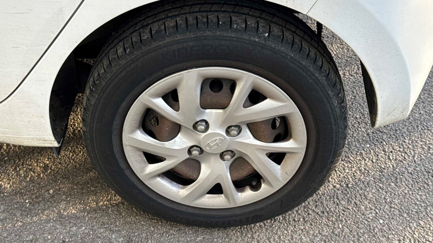 Used Hyundai i10 2018 for sale - 76401455: Photo 7