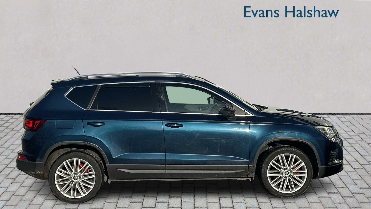 Used SEAT Ateca 2017 for sale - 76789357: Photo 2