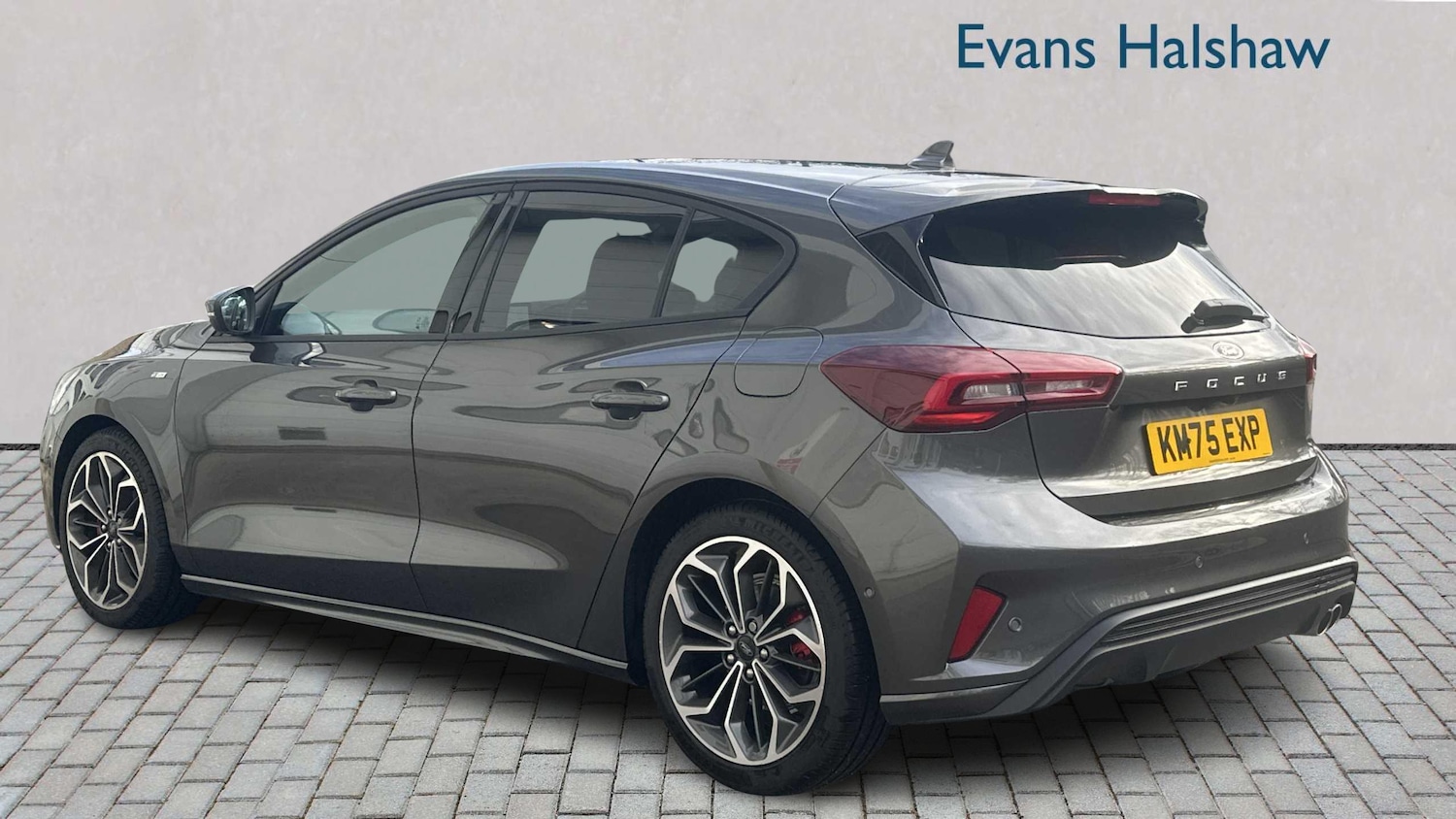 Used Ford Focus 2025 for sale - 76978839: Photo 3