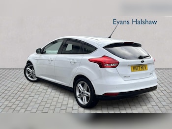 Used Ford Focus 2017 for sale - 76218366: Photo 2