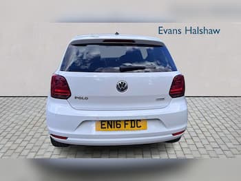 Used Volkswagen Polo 2016 for sale - 79753806: Photo