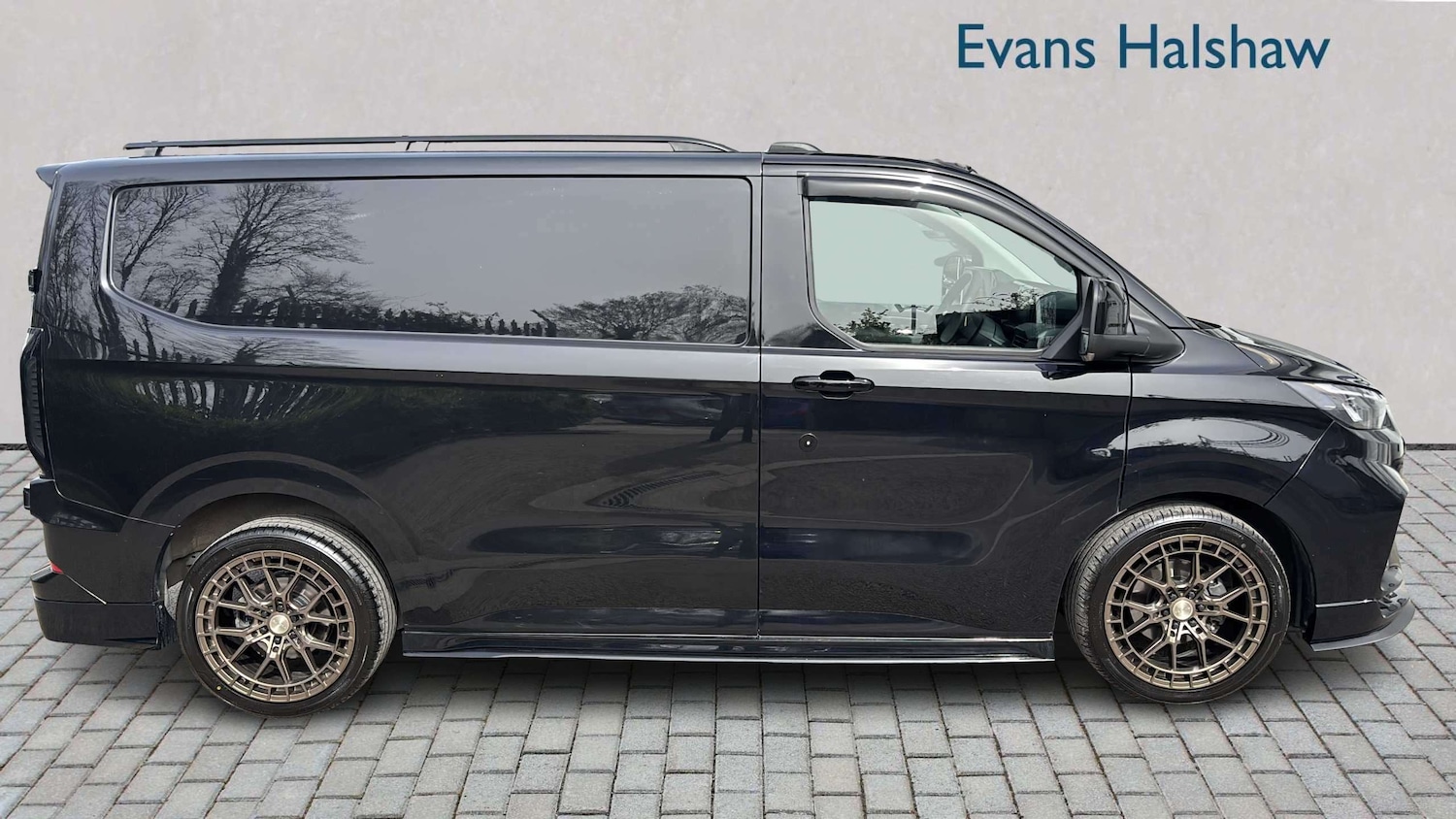 Used Ford Transit Custom 2024 for sale - 78209028: Photo 4