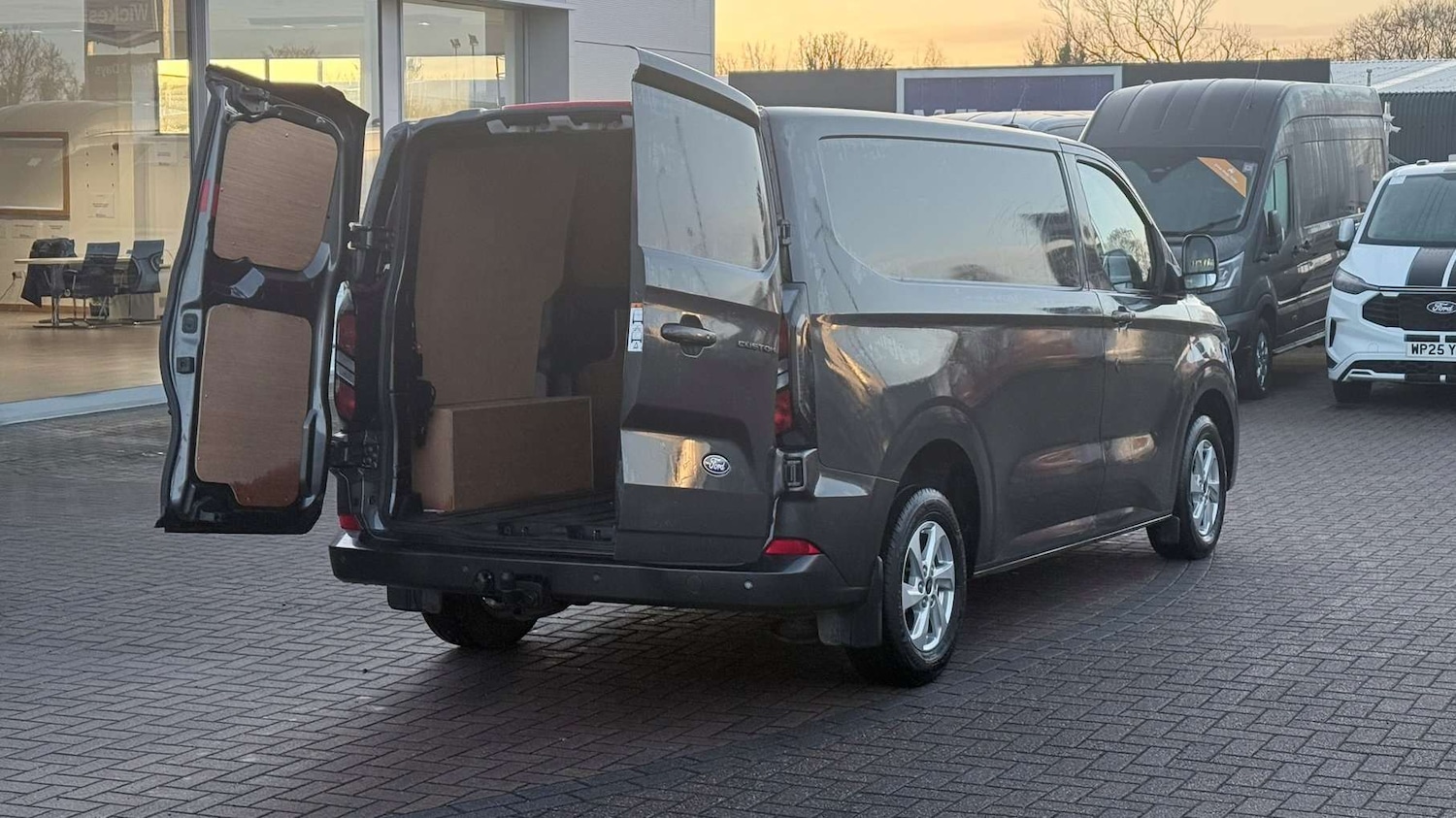 Used Ford Transit Custom 2024 for sale - 77361445: Photo 11