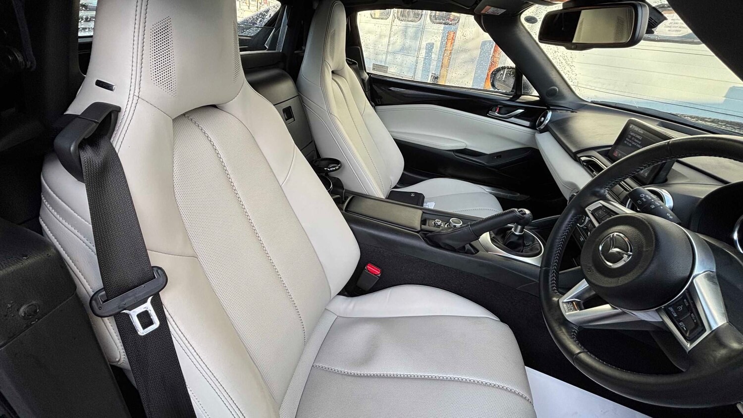 Used Mazda MX-5 2022 for sale - 77093344: Photo 9