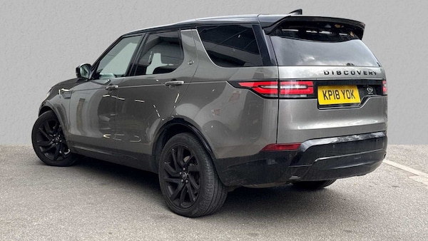 Used Land Rover Discovery 2018 for sale - 76242368: Photo 2