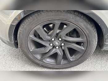 Used Land Rover Discovery 2018 for sale - 76242368: Photo 4