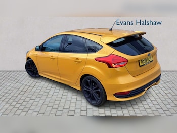 Used Ford Focus 2018 for sale - 77842461: Photo