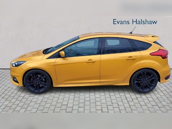 Used Ford Focus 2018 for sale - 77842461: Photo