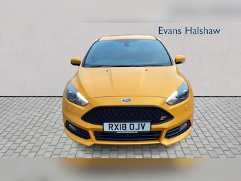 Used Ford Focus 2018 for sale - 77842461: Photo