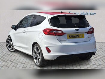 Used Ford Fiesta 2018 for sale - 77928722: Photo