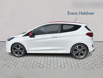 Used Ford Fiesta 2018 for sale - 77928722: Photo