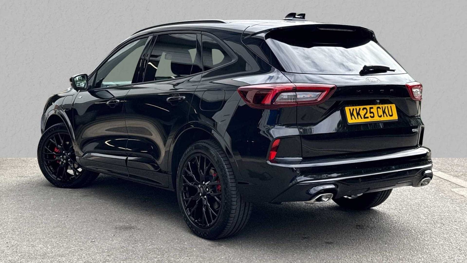 Used Ford Kuga 2025 for sale - 76460615: Photo 2