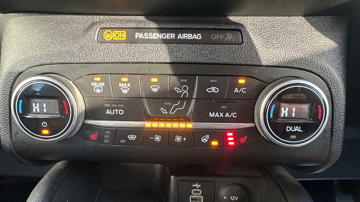 Used Ford Kuga 2022 for sale - 76648917: Photo 16