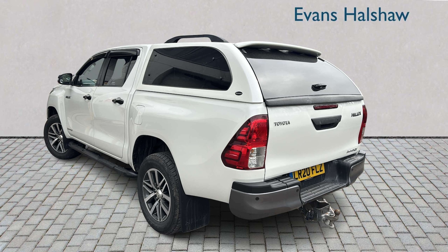 Used Toyota Hilux 2020 for sale - 78188030: Photo 2