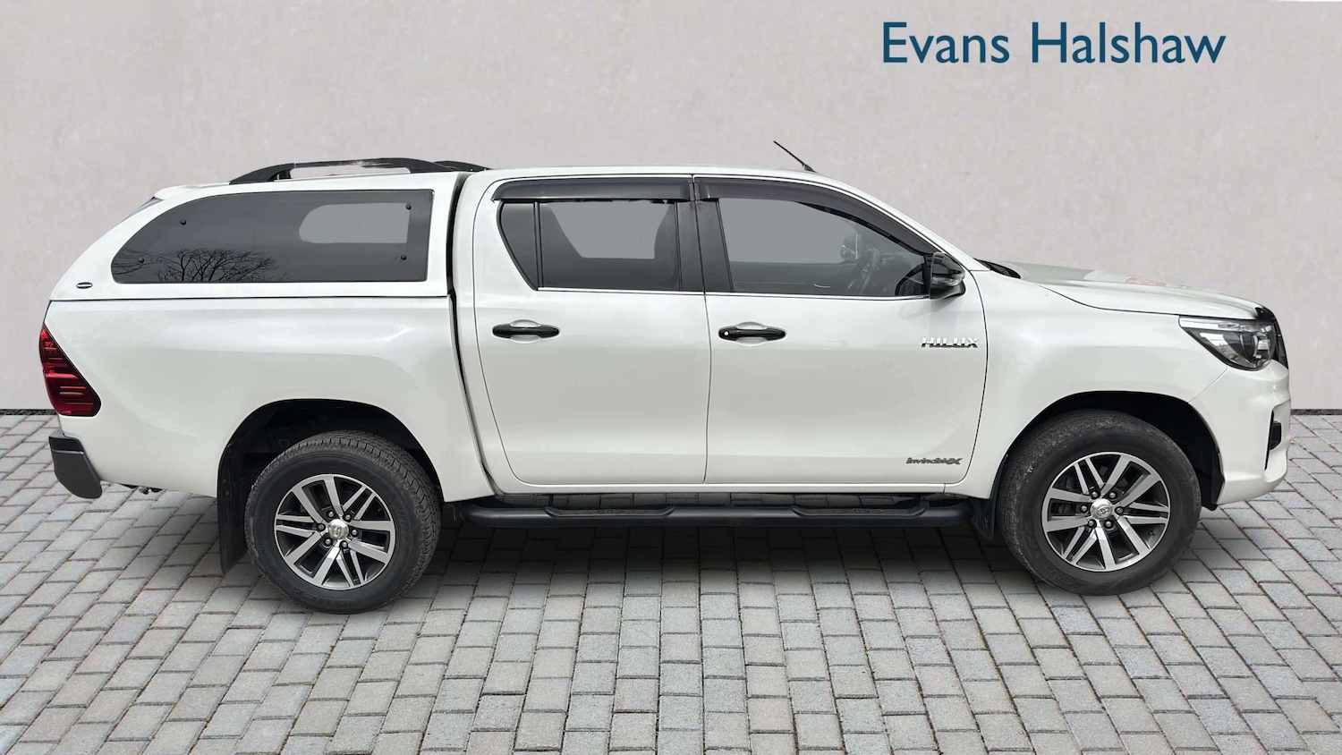 Used Toyota Hilux 2020 for sale - 78188030: Photo 4