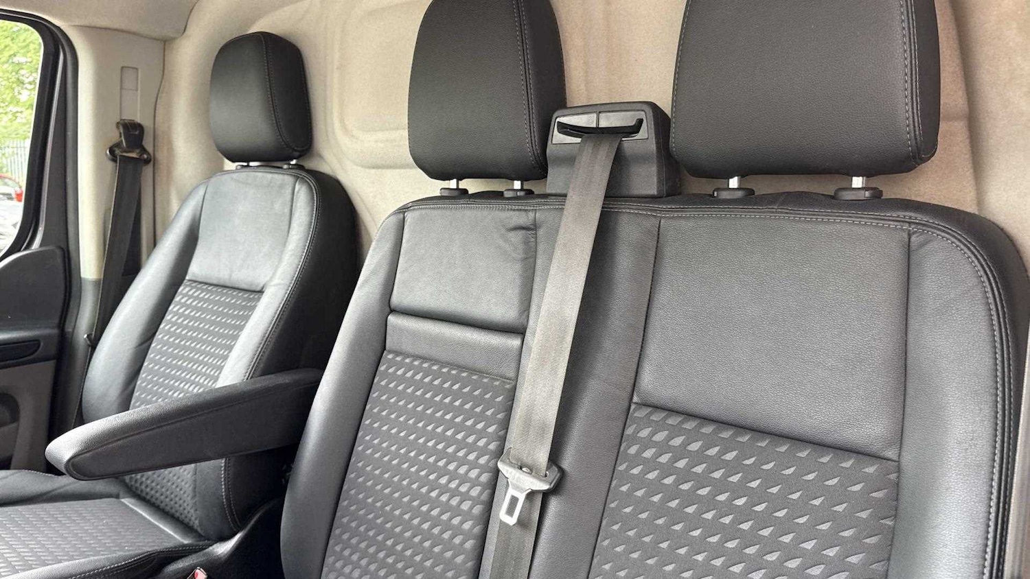 Used Ford Transit Custom 2021 for sale - 76421173: Photo 16