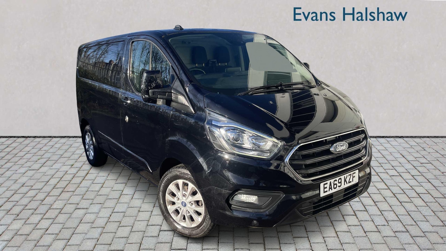 Used Ford Transit Custom 2019 for sale - 76804804: Photo 1
