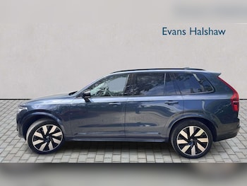 Used Volvo XC90 2023 for sale - 79215431: Photo