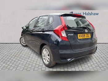Used Honda Jazz 2020 for sale - 77429072: Photo