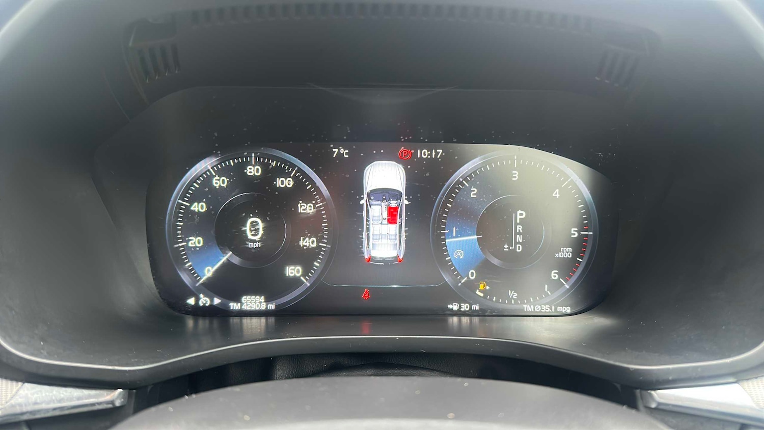 Used Volvo XC60 2018 for sale - 77648807: Photo 10