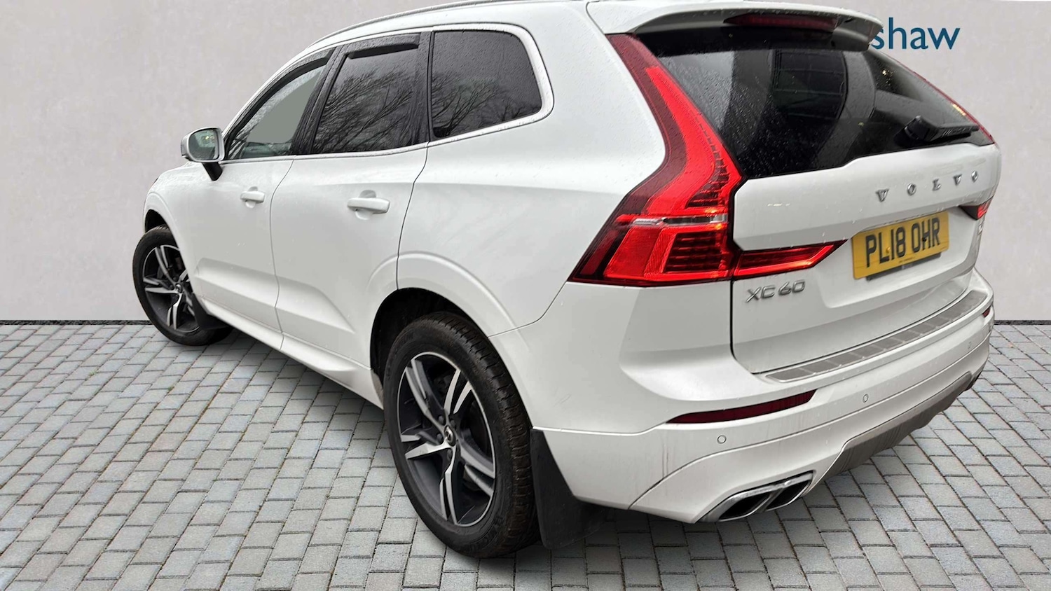 Used Volvo XC60 2018 for sale - 77648807: Photo 2